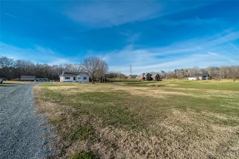 7213 Morgan Mill Rd, Monroe, NC 28110 photo 2