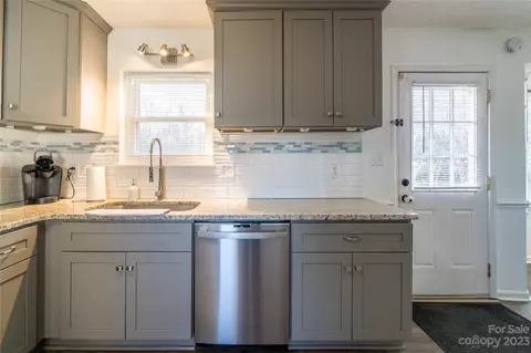 7213 Morgan Mill Rd, Monroe, NC 28110 photo 5