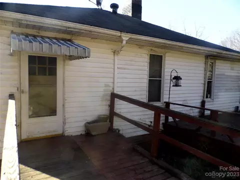 20 Cherry St, Badin, NC 28009 photo 6