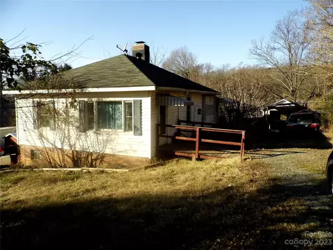20 Cherry St, Badin, NC 28009 photo 3