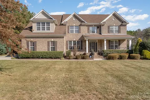 4643 Killian Crossing Dr, Denver, NC 28037