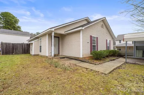 3310 Bell Glen Ct, Charlotte, NC 28269