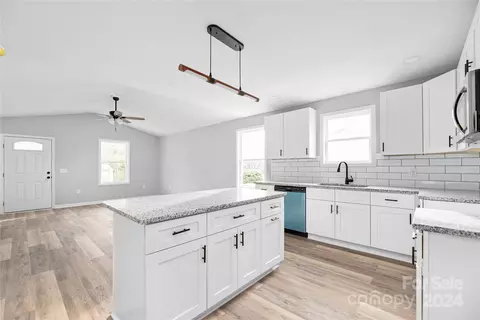 138 Princess Ave, Concord, NC 28025