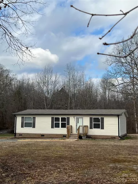 876 Old Lincolnton Crouse Rd, Lincolnton, NC 28092
