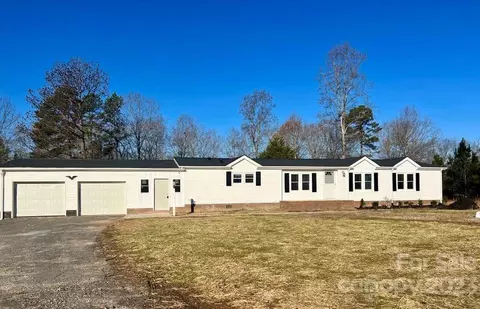 126 Peace 3 Ln #3, Mooresville, NC 28115