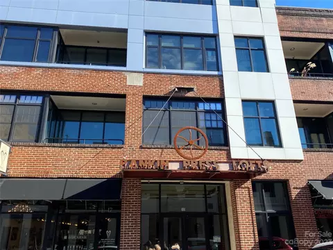 15 Rankin 204 Ave #204, Asheville, NC 28801