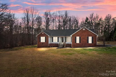 505 Bud Ln, China Grove, NC 28023