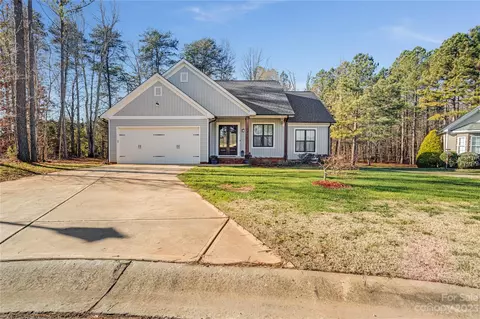 2012 Wrens Song Way, Gastonia, NC 28052