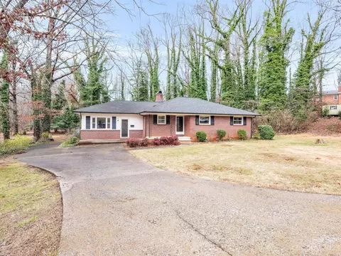 186 Dalehurst Dr, Forest City, NC 28043