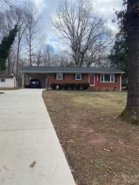 1114 Kiser Dairy Rd, Dallas, NC 28034