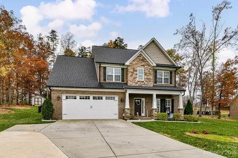2435 Silverthorne Dr, Monroe, NC 28110