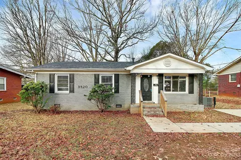 3820 Blandwood Dr, Charlotte, NC 28217