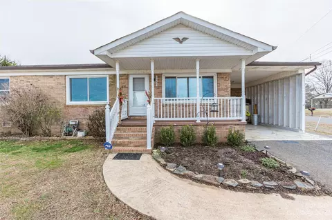 1147 Oak Grove Rd, Kings Mountain, NC 28086