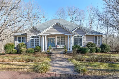 60 Canoe Dr, Mill Spring, NC 28756
