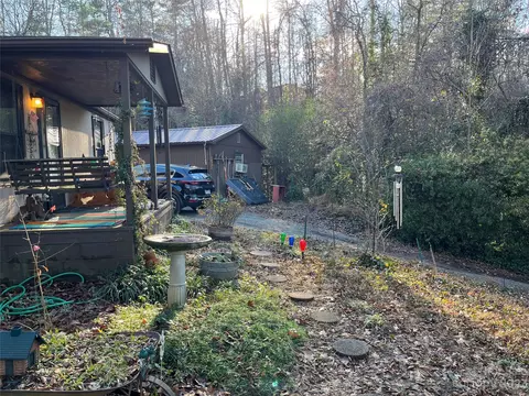 135 Ford Rd, Morganton, NC 28655 photo 2
