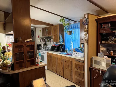 135 Ford Rd, Morganton, NC 28655 photo 12