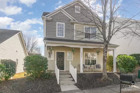 10946 Shelly Renee Dr, Cornelius, NC 28031