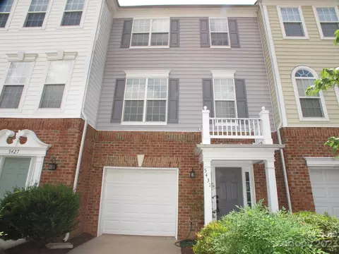 5431 Dockery Dr, Charlotte, NC 28209