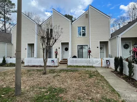 445 Eastwood Dr, Salisbury, NC 28146