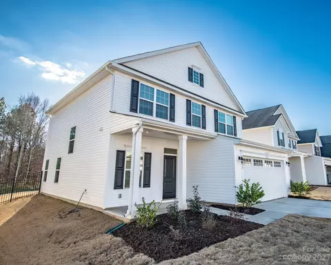 3200 Streamside Dr, Davidson, NC 28036 photo 24
