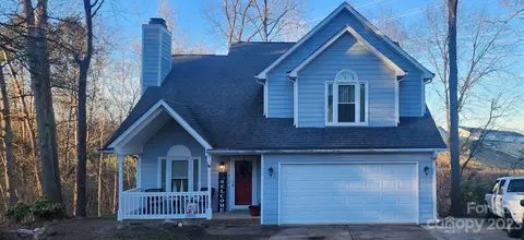 10500 Streatham Ln, Charlotte, NC 28262
