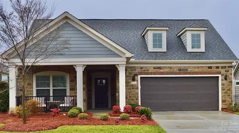 9025 Treetop Way, Concord, NC 28027
