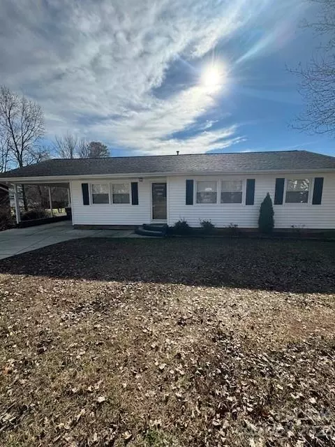 505 Delco St, Kannapolis, NC 28081