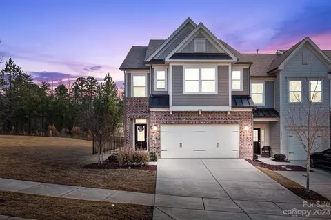 2041 Suttonview Rd, Fort Mill, SC 29708