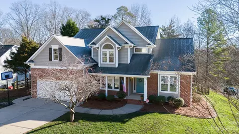 939 Gateshead Ln, Matthews, NC 28105