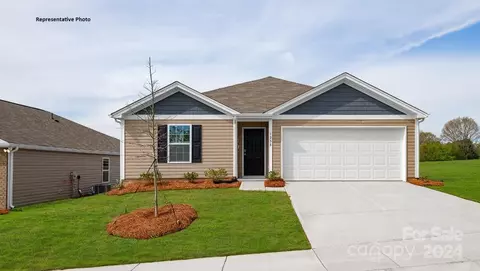 1038 Foxberry Ln, Maiden, NC 28650