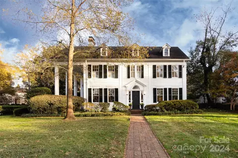 1501 Queens W Rd W, Charlotte, NC 28207