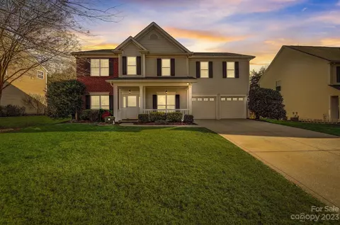3439 Fallowbrook Forest Dr, York, SC 29745