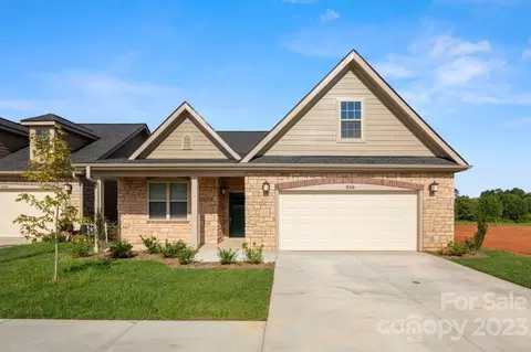 833 C Wynnshire 29 Dr #29, Hickory, NC 28601