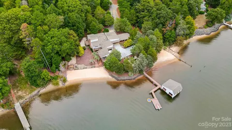 16900 Tulloch Rd, Charlotte, NC 28278