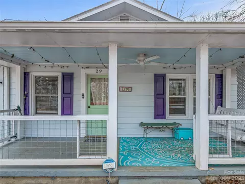 29 Stewart St, Asheville, NC 28806