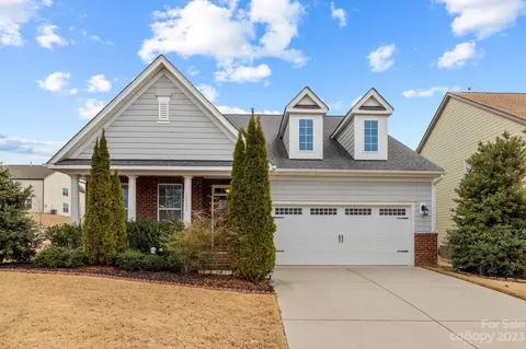 15305 Oleander Dr, Charlotte, NC 28278