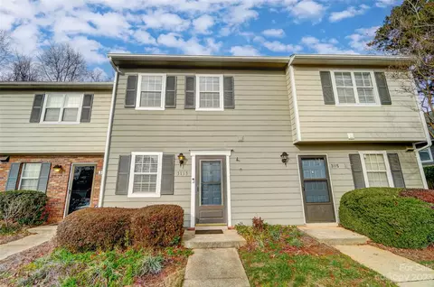 3113 Heathstead Pl, Charlotte, NC 28210