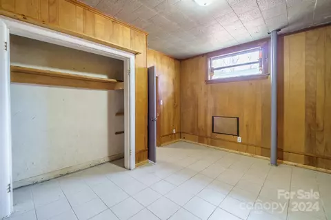 Kitchen - 805 15th Nw St NW, Conover, NC 28613 photo 2 of 3