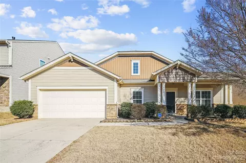 4004 Purple Vale Dr, Matthews, NC 28104