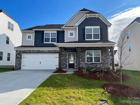 273 Kennerly Center Dr, Mooresville, NC 28115