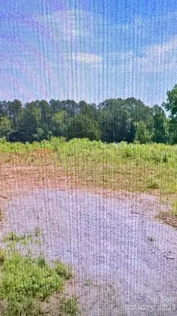 1104 Manor St, Conover, NC 28613