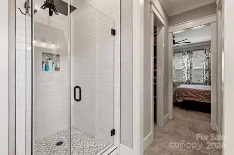 Bath - 1026 Piney Dr, Monroe, NC 28110 photo 2 of 5