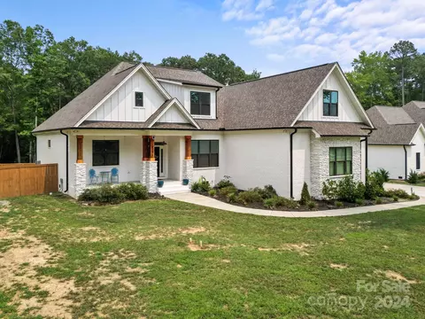 1026 Piney Dr, Monroe, NC 28110