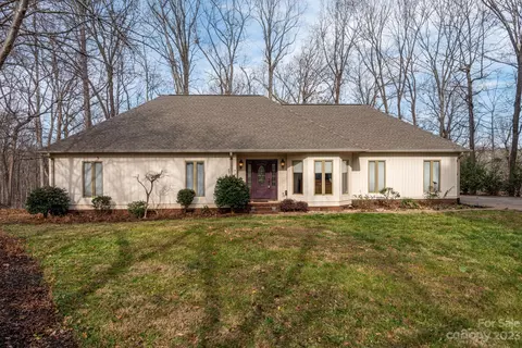 3990 Windrock Ct, Denver, NC 28037