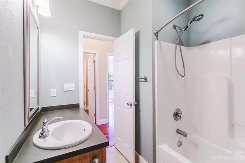 32 Junco Ln, Brevard, NC 28712 photo 21