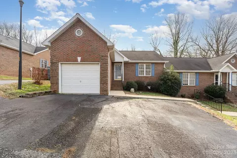 224 E Walker Ave, Asheboro, NC 27203