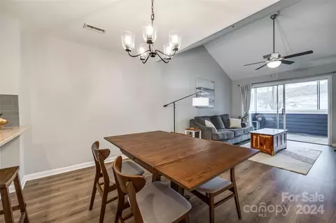 Dining - 17544 Tuscany Ln, Cornelius, NC 28031 photo 1 of 3