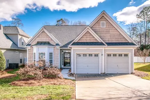 143 Ivy Creek Ln, Mooresville, NC 28115
