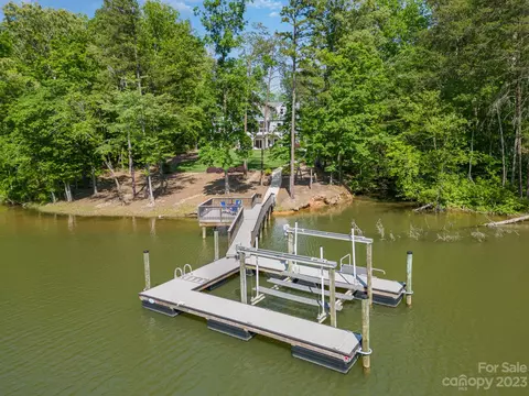 8565 Amandine Way, Terrell, NC 28682 photo 4