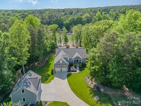 8565 Amandine Way, Terrell, NC 28682 photo 2